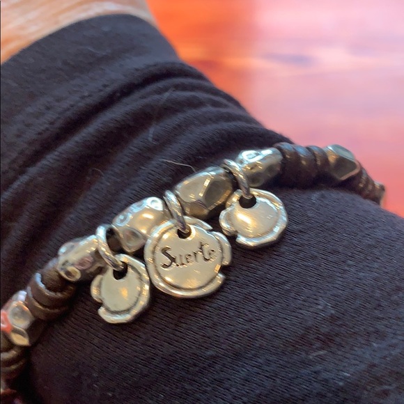 NWT Women’s Uno de 50 Bracelet Silver/Leather - Picture 9 of 11